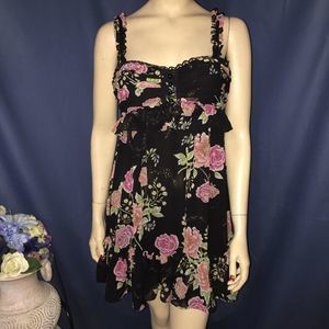 Rampage  Spring Dress Black Floral 9 MEdium
